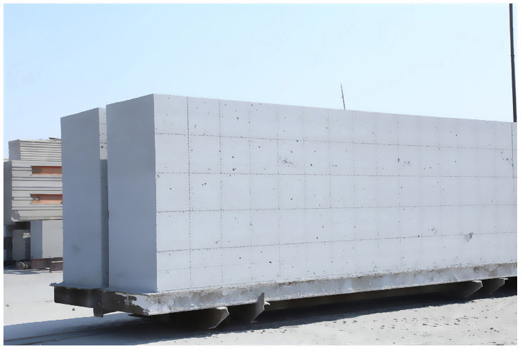 青岛加气块 加气砌块 轻质砖气孔结构及其影响因素